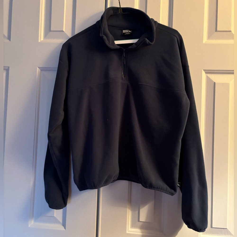 Eddie Bauer Navy Quarter-Zip Cropped Fleece Pullover. Size M